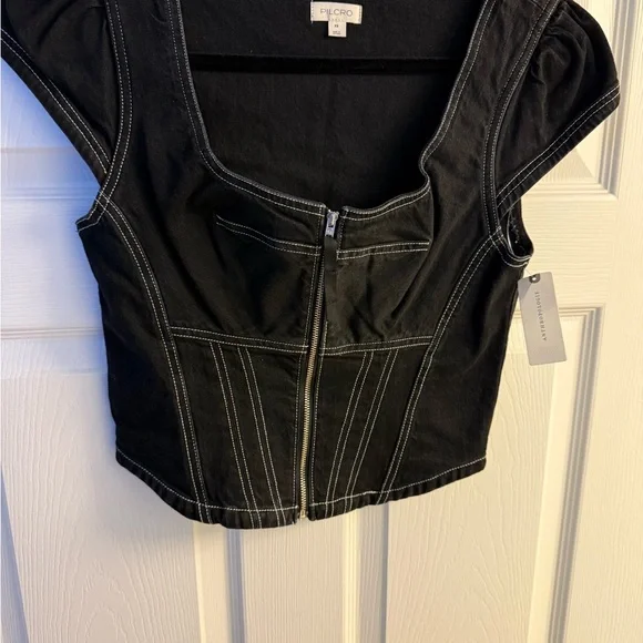 Pilcro Black Zip-Front Top - Picture 2 of 4